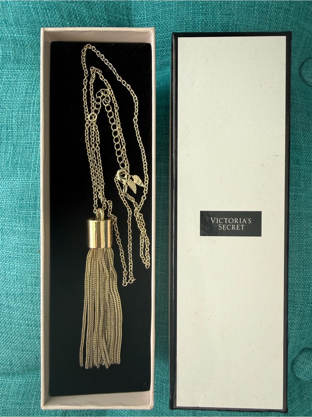 NEW Victoria's Secret Gold Multi-Chain Tassel Pendant with Wings Limited Edition